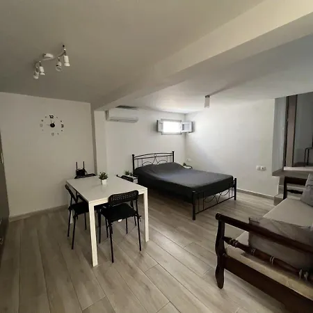 Santorini Emporio New Classic Stylish 1 Bedroom Ap Emporio (Santorini)